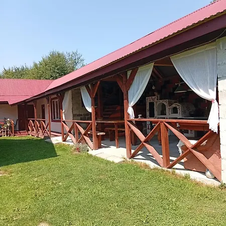 Apartment гірська яфина